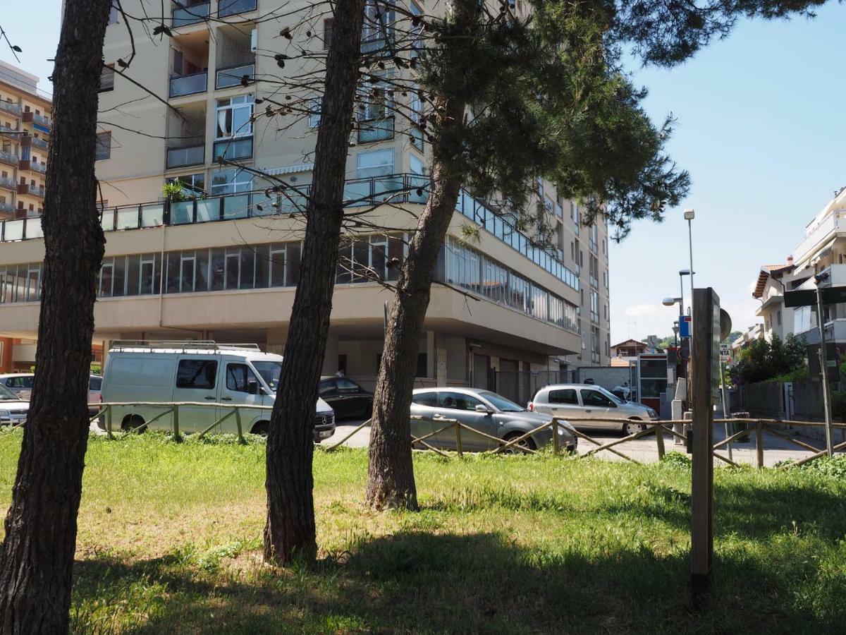 La Casa Sul Mare Apartment Montesilvano Marina Exterior foto